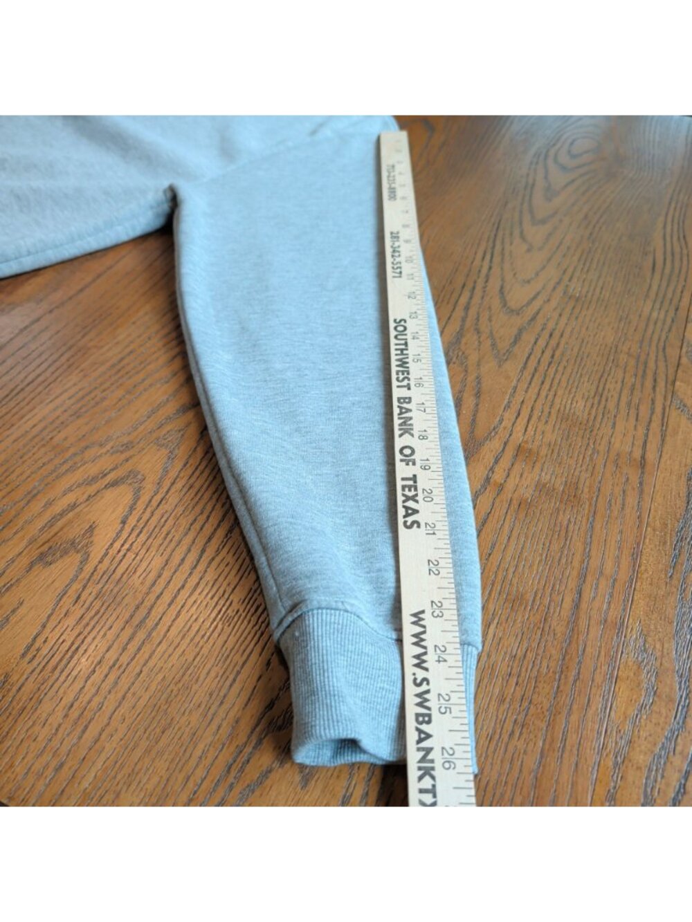 Epic Sports Lacrosse Sweatshirt Mens XL Gray Cougar Graphic Kangaroo Pocket Crew - Picture 16 of 16